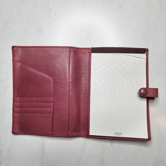 Vintage COACH Planner - Picture 3 of 9